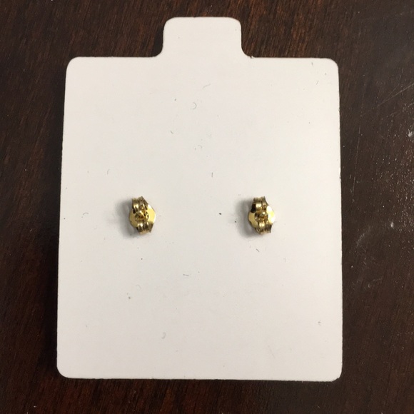 14kt Gold earrings - Picture 3 of 3